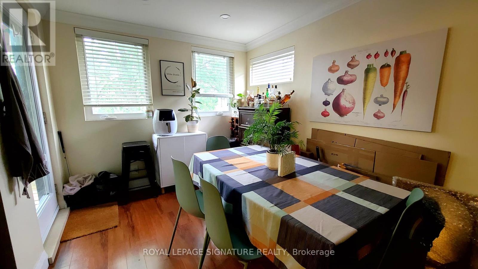 3rd Flr - 45 Jerome Street, Toronto, Ontario  M6P 1H8 - Photo 7 - W12213231