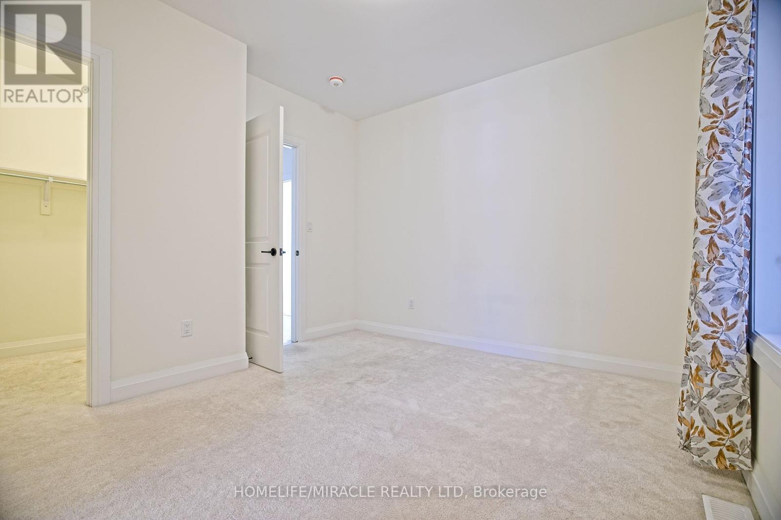 4 Bavenden Crescent, Brampton (Credit Valley), Ontario  L6X 0K7 - Photo 32 - W12213274
