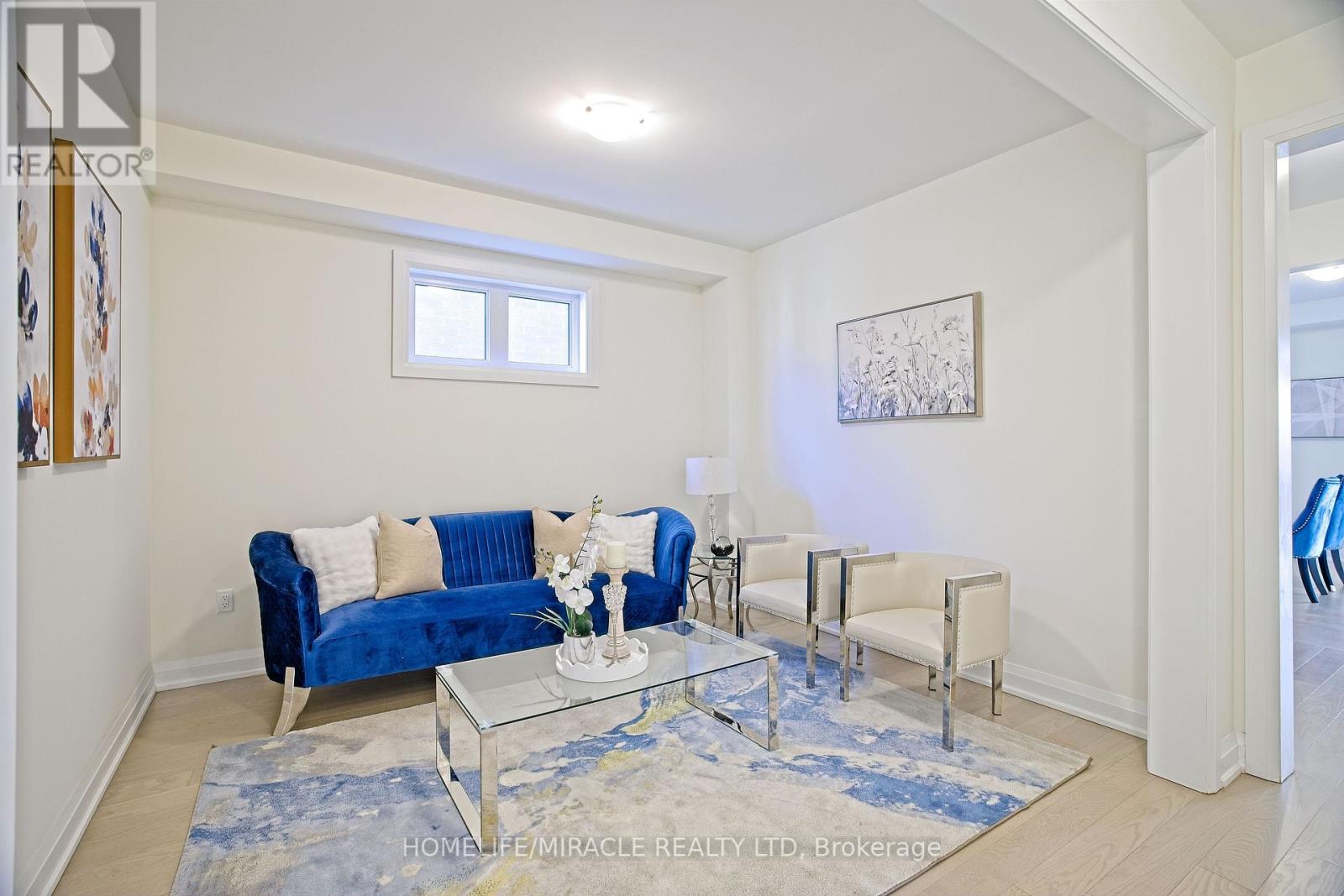 4 Bavenden Crescent, Brampton (Credit Valley), Ontario  L6X 0K7 - Photo 9 - W12213274