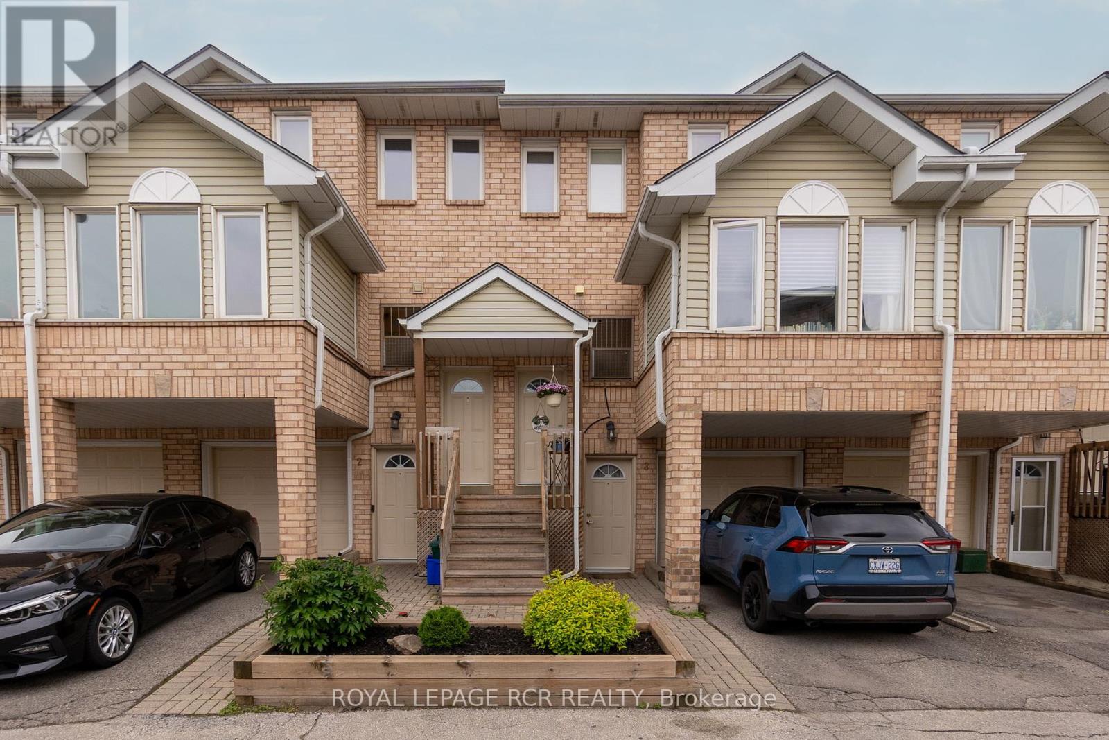 3A ROBERT LANE, Halton Hills, Ontario