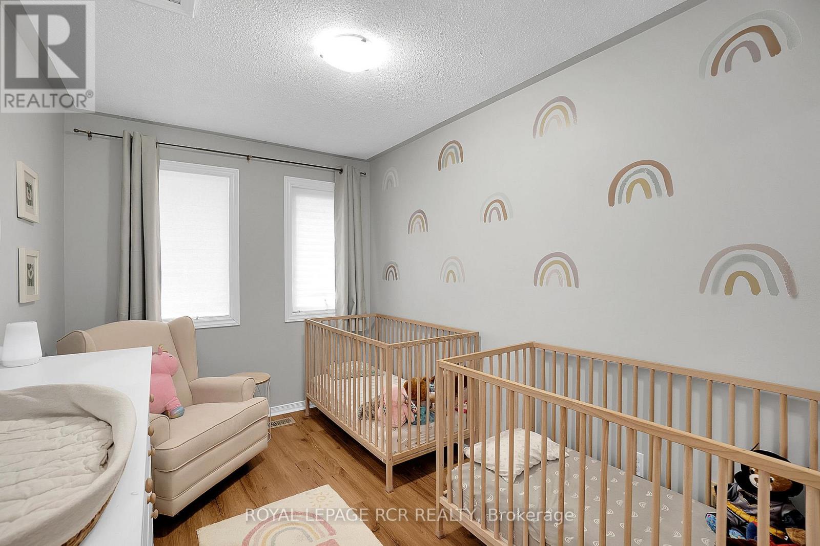 3a Robert Lane, Halton Hills, Ontario  L7G 5L9 - Photo 24 - W12213275