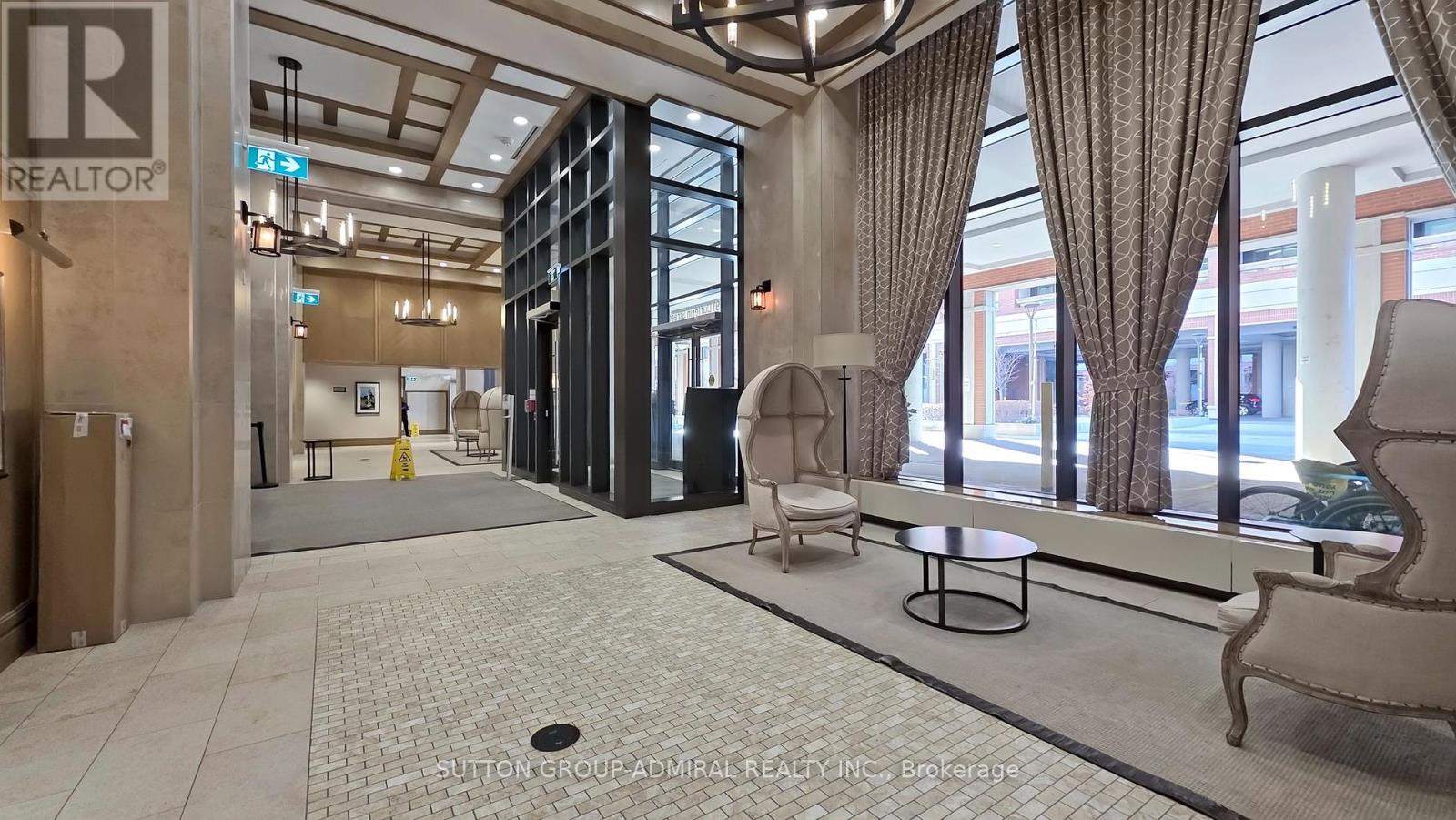 411 - 3091 Dufferin Street, Toronto (Yorkdale-Glen Park), Ontario  M6A 0C4 - Photo 3 - W12213291