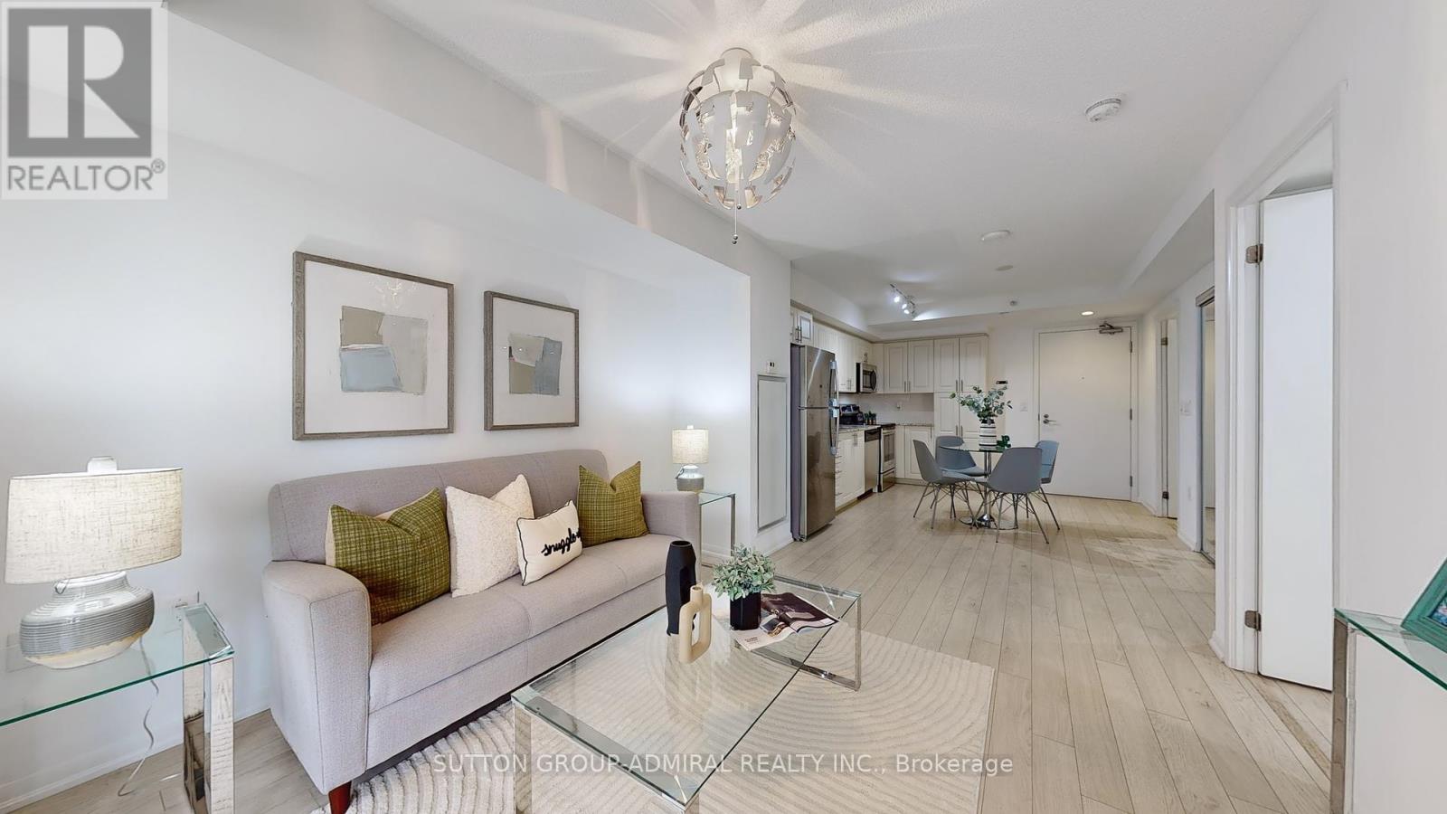 411 - 3091 Dufferin Street, Toronto (Yorkdale-Glen Park), Ontario  M6A 0C4 - Photo 8 - W12213291