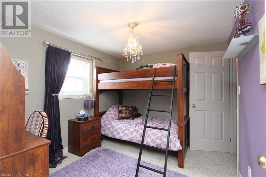 632 Columbia Forest Boulevard, Waterloo, Ontario  N2V 2K9 - Photo 8 - 40739392