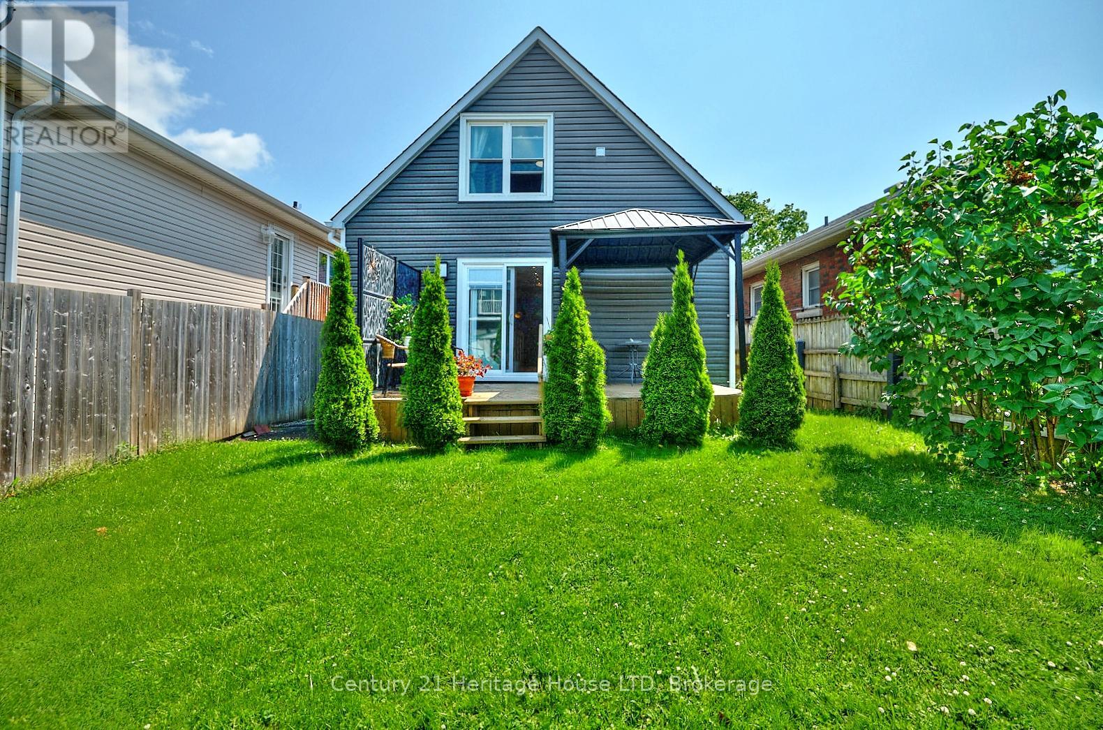 36 Afton Avenue, Welland (Lincoln/crowland), Ontario  L3B 1V5 - Photo 36 - X12213299