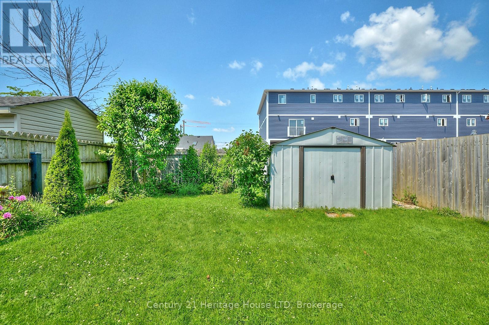 36 Afton Avenue, Welland (Lincoln/crowland), Ontario  L3B 1V5 - Photo 44 - X12213299