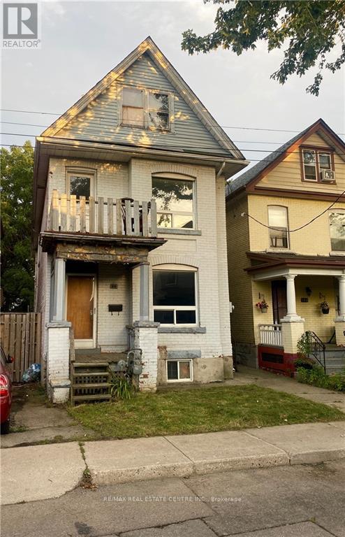 60 William Street, Hamilton (Landsdale), Ontario  L8L 5T7 - Photo 2 - X12213042