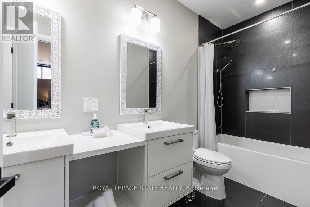 187 Sunnyridge Road, Hamilton, Ontario  L0R 1R0 - Photo 39 - X12213061