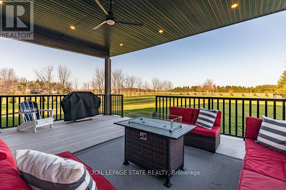 187 Sunnyridge Road, Hamilton, Ontario  L0R 1R0 - Photo 43 - X12213061