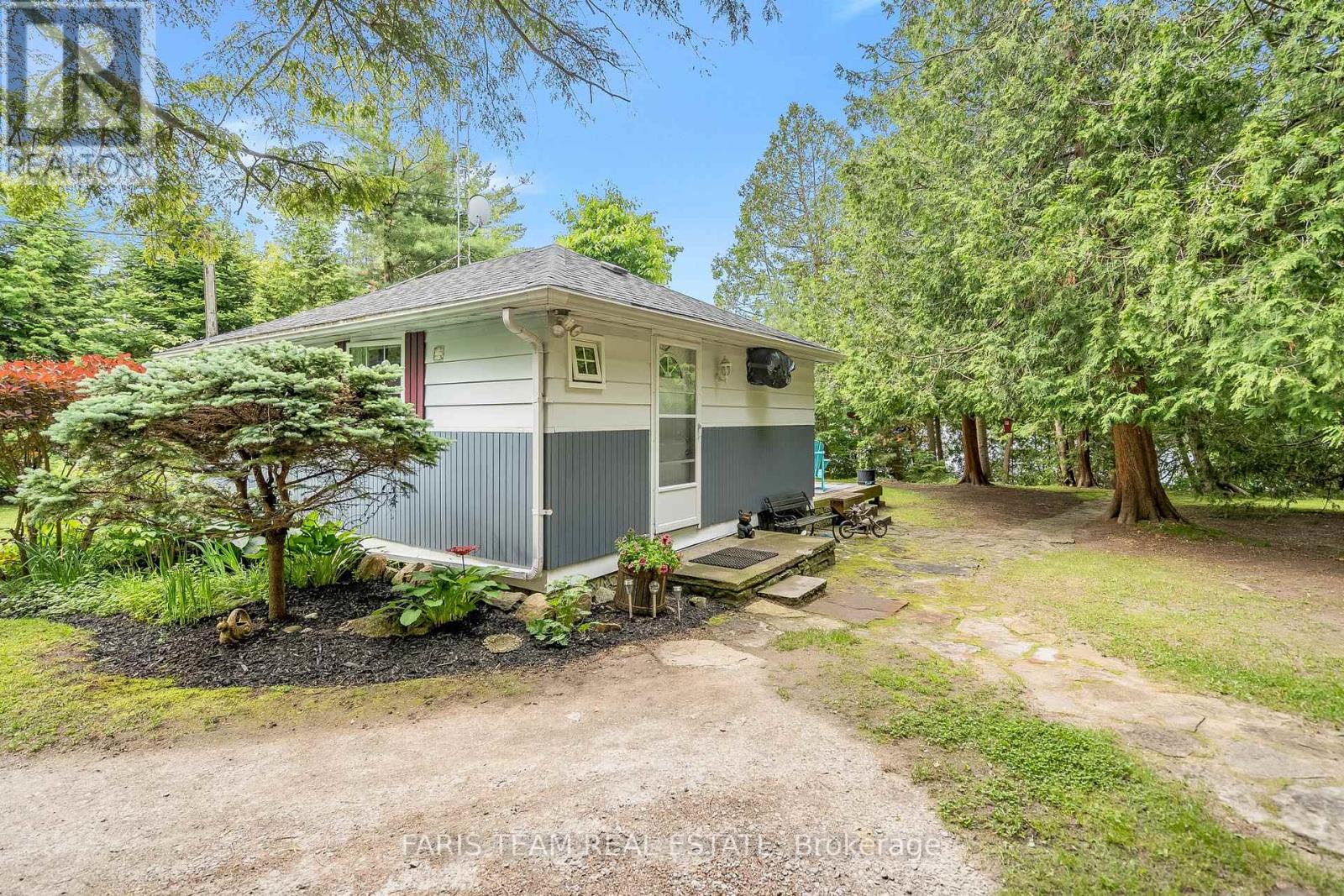 21 Stanley Road, Kawartha Lakes (Carden), Ontario  K0M 2T0 - Photo 3 - X12213072