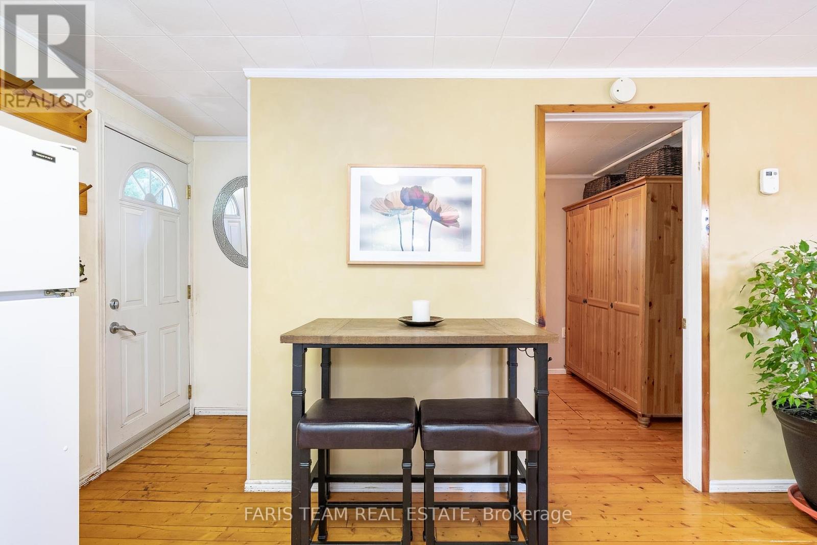 21 Stanley Road, Kawartha Lakes (Carden), Ontario  K0M 2T0 - Photo 7 - X12213072