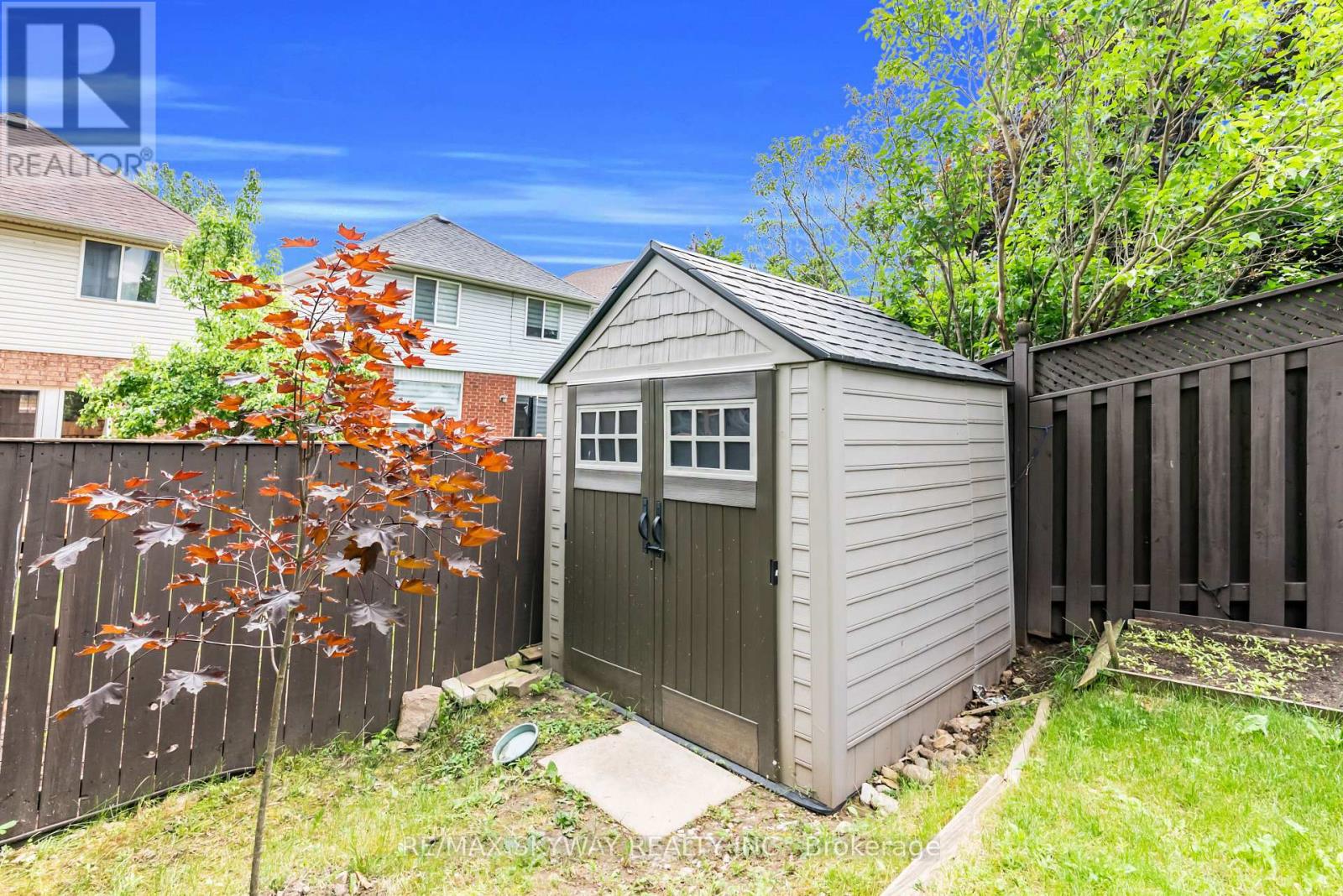 112 Karalee Crescent, Cambridge, Ontario  N3C 4H3 - Photo 38 - X12213075