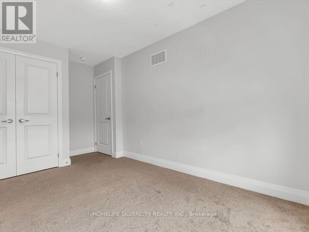 269 Harwood Avenue, Woodstock, Ontario  N4T 0P4 - Photo 11 - X12213104