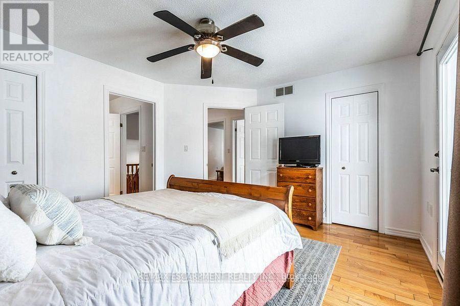 62 Spadara Drive, Hamilton, Ontario  L9B 2K3 - Photo 28 - X12213105