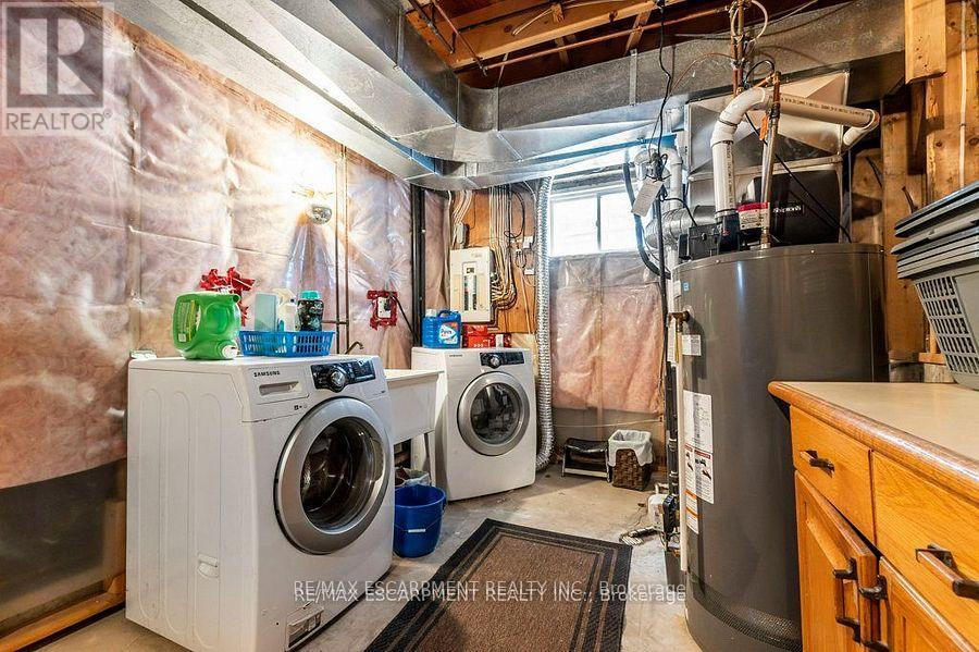62 Spadara Drive, Hamilton, Ontario  L9B 2K3 - Photo 43 - X12213105