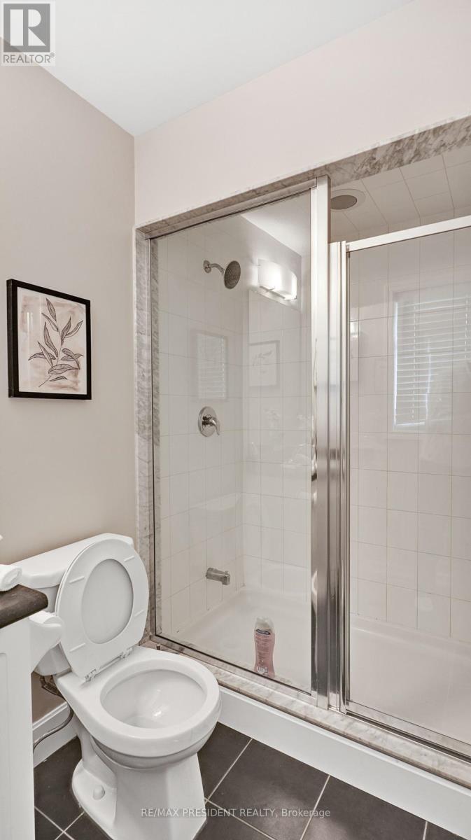 7701 Black Maple Drive, Niagara Falls, Ontario  L2H 0N7 - Photo 28 - X12213116