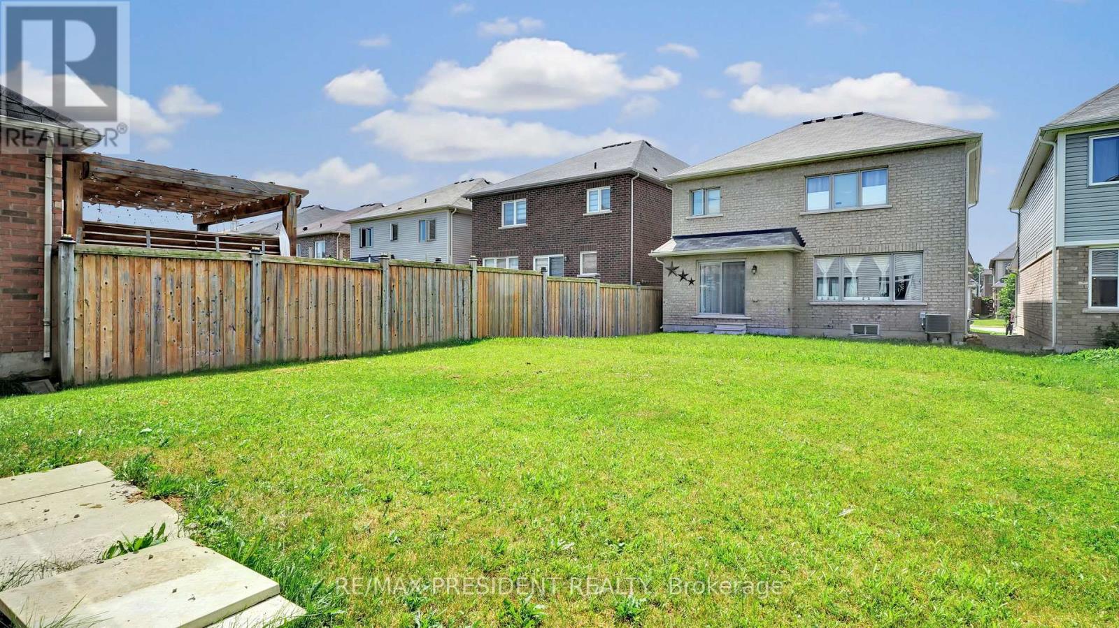 7701 Black Maple Drive, Niagara Falls, Ontario  L2H 0N7 - Photo 35 - X12213116