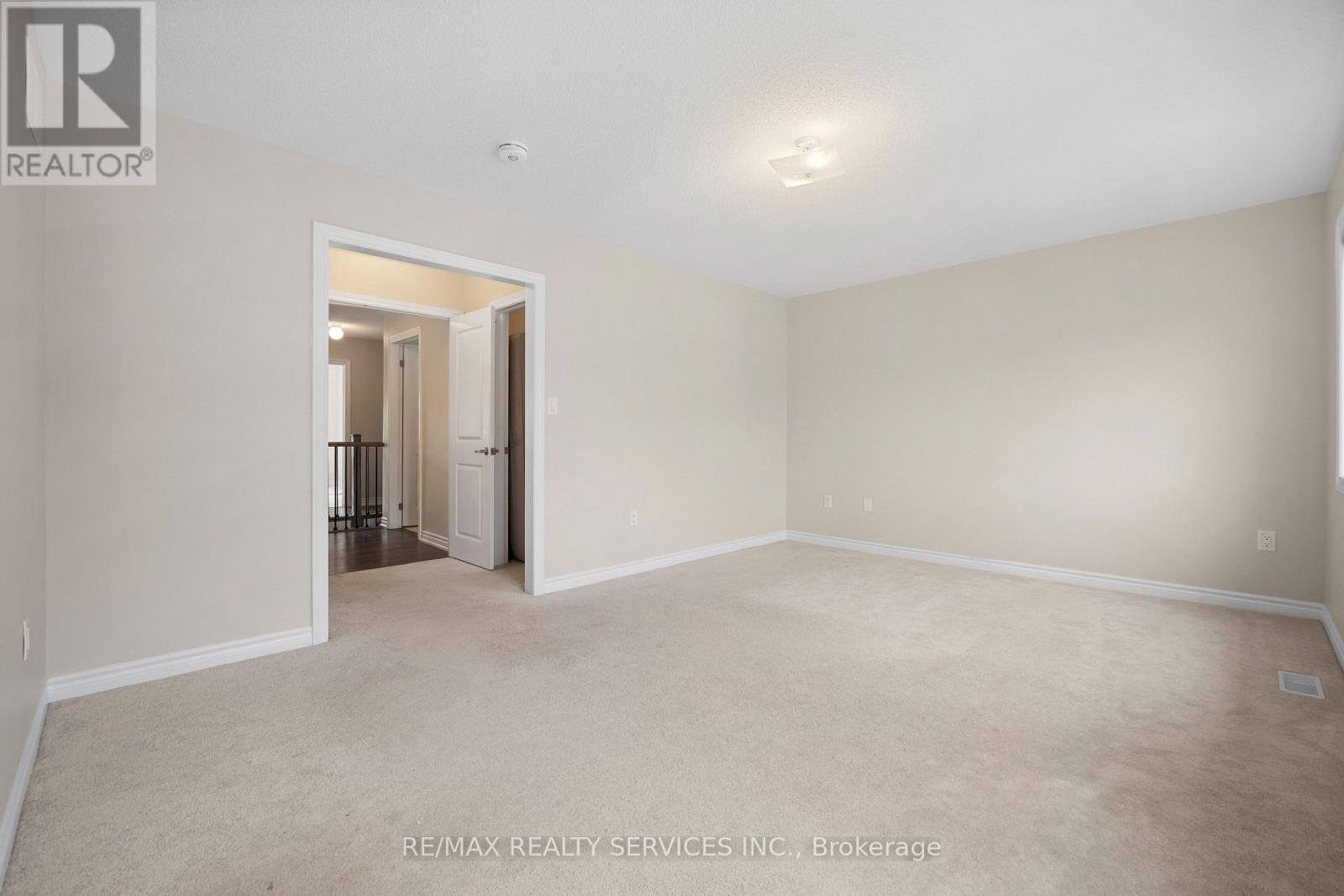 178 Tumblewood Place, Welland, Ontario  L3B 0J3 - Photo 10 - X12213132