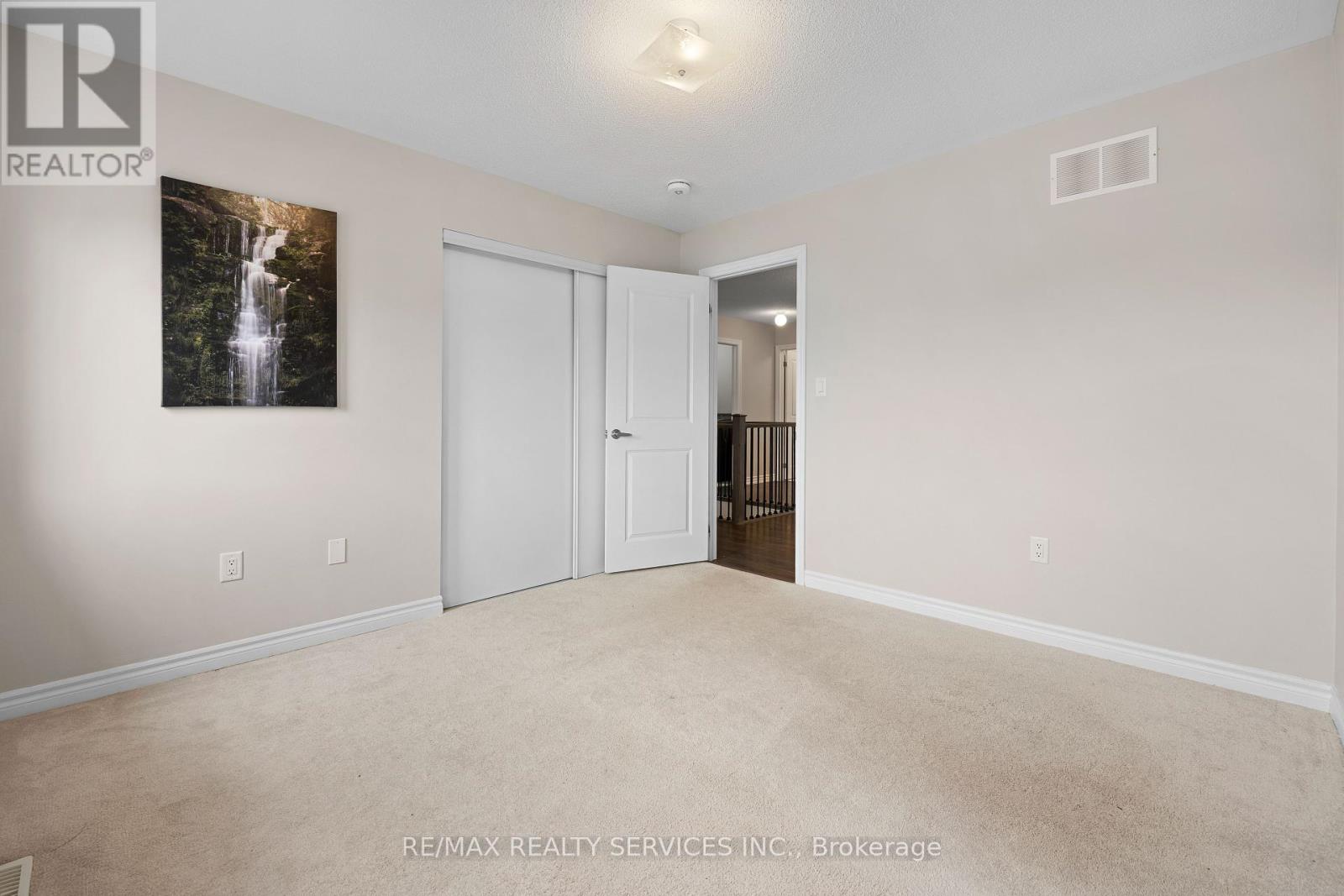 178 Tumblewood Place, Welland, Ontario  L3B 0J3 - Photo 15 - X12213132