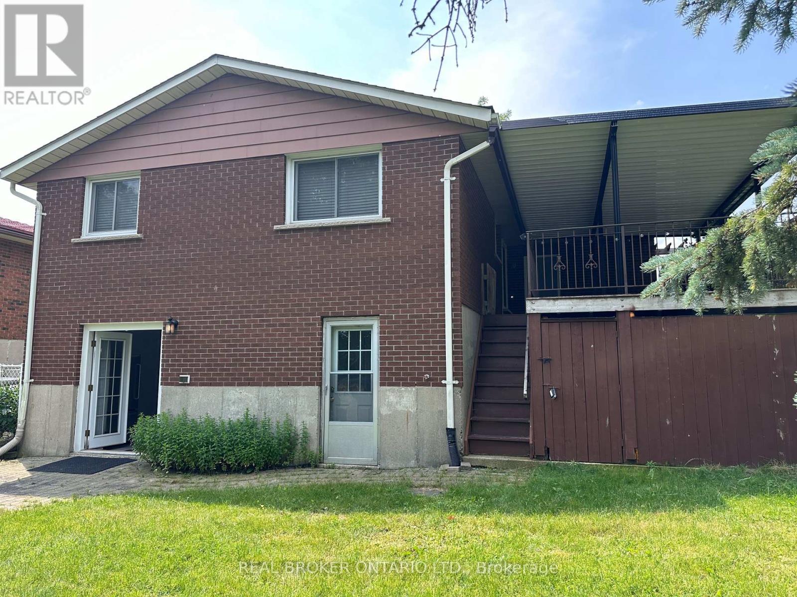 Lower - 60 Sandsprings Crescent, Kitchener, Ontario  N2E 2A6 - Photo 11 - X12213144