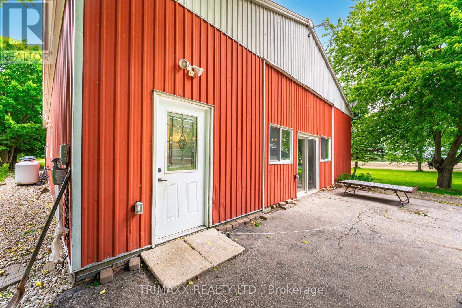 593475 Blind Line, Mono, Ontario  L9W 5N1 - Photo 30 - X12213175