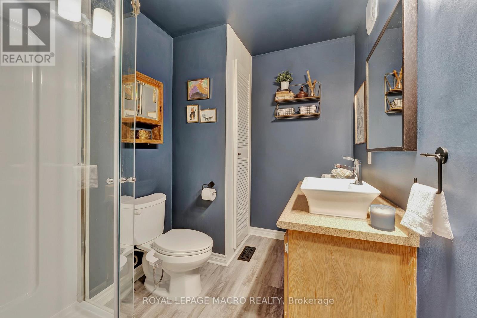 1725 Franklin Boulevard, Cambridge, Ontario  N3C 1N7 - Photo 13 - X12213230