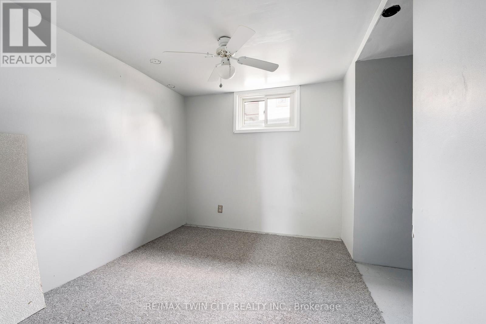 122 Tait Street, Cambridge, Ontario  N1S 3E5 - Photo 13 - X12213237