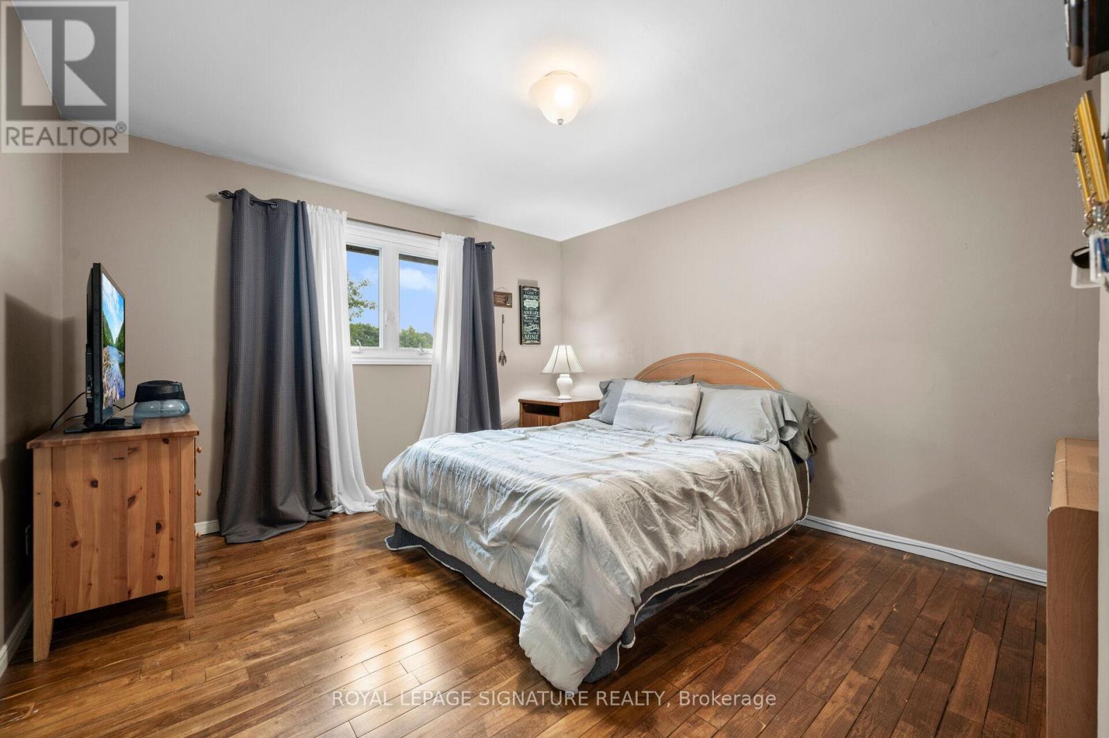 3 Kamps Crescent, Tillsonburg, Ontario  N4G 5H8 - Photo 14 - X12213271