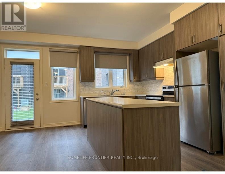 43 Gledhill Crescent, Cambridge, Ontario  N1T 0G4 - Photo 12 - X12213277
