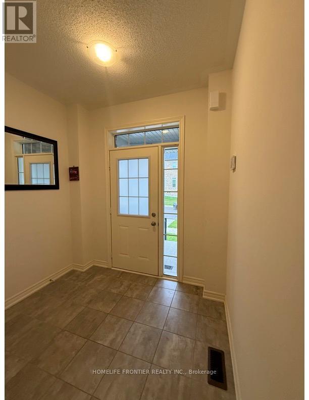 43 Gledhill Crescent, Cambridge, Ontario  N1T 0G4 - Photo 3 - X12213277