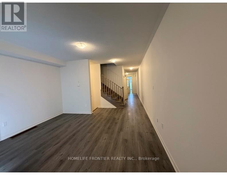 43 Gledhill Crescent, Cambridge, Ontario  N1T 0G4 - Photo 6 - X12213277