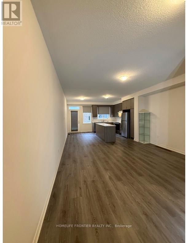 43 Gledhill Crescent, Cambridge, Ontario  N1T 0G4 - Photo 7 - X12213277