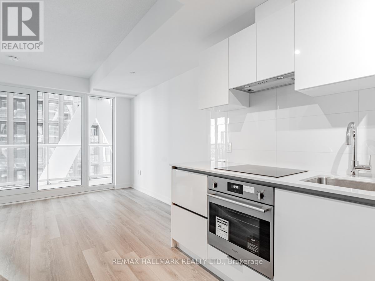 2411 - 230 Simcoe Street, Toronto, Ontario  M5T 0E2 - Photo 10 - C12143735