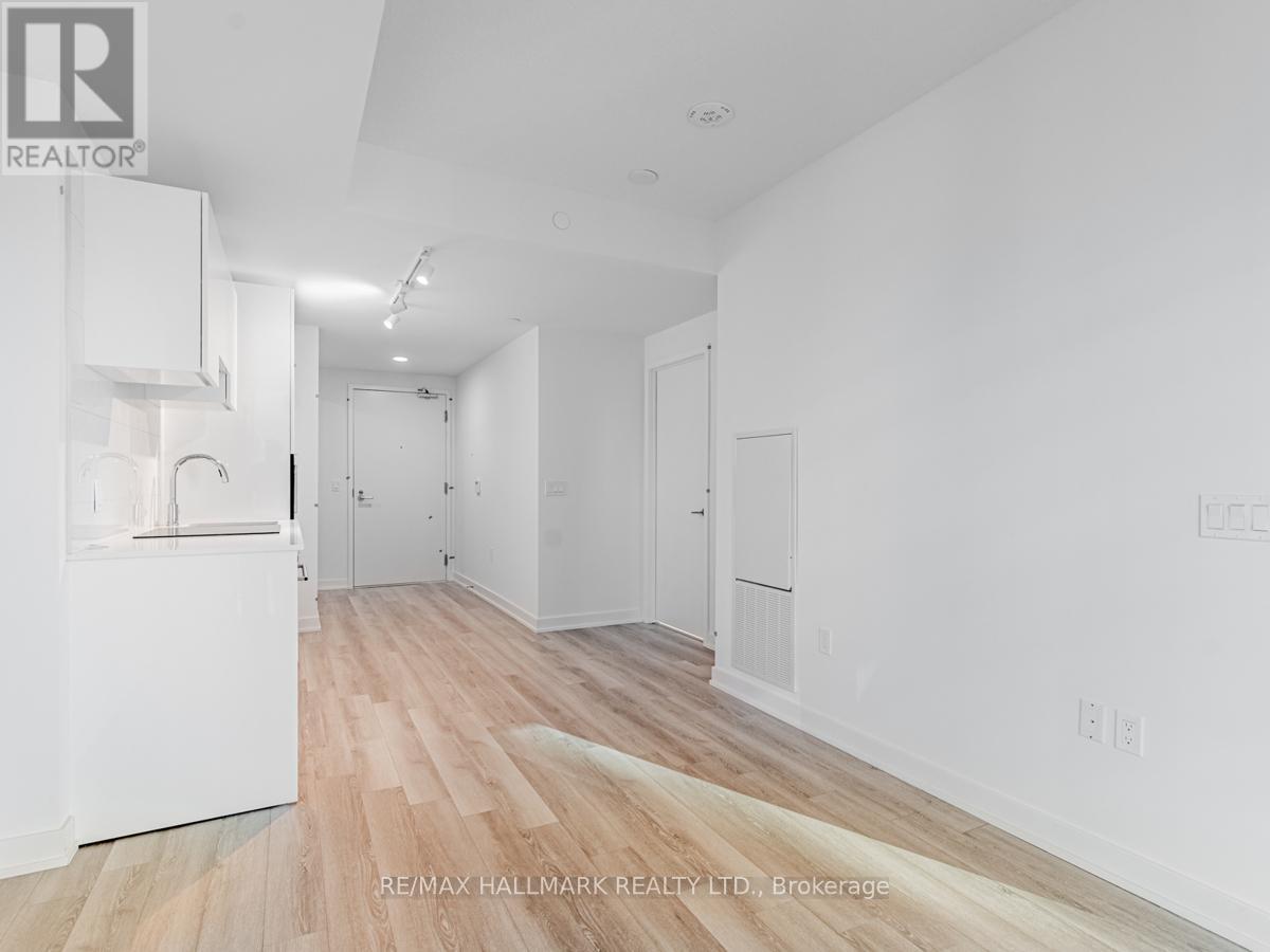 2411 - 230 Simcoe Street, Toronto, Ontario  M5T 0E2 - Photo 17 - C12143735