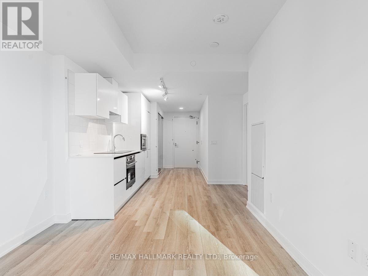 2411 - 230 Simcoe Street, Toronto, Ontario  M5T 0E2 - Photo 18 - C12143735