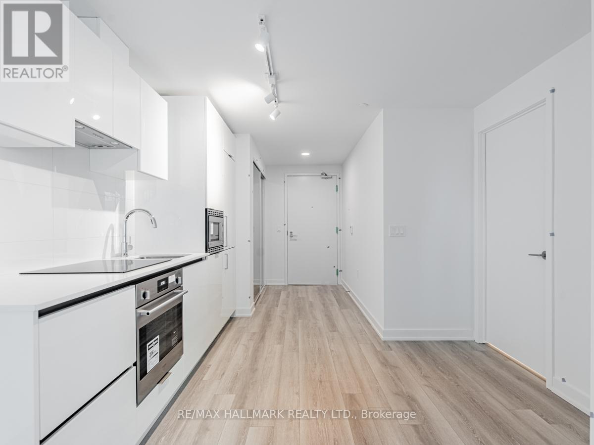 2411 - 230 Simcoe Street, Toronto, Ontario  M5T 0E2 - Photo 13 - C12143735