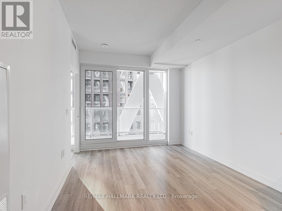 2411 - 230 Simcoe Street, Toronto, Ontario  M5T 0E2 - Photo 14 - C12143735