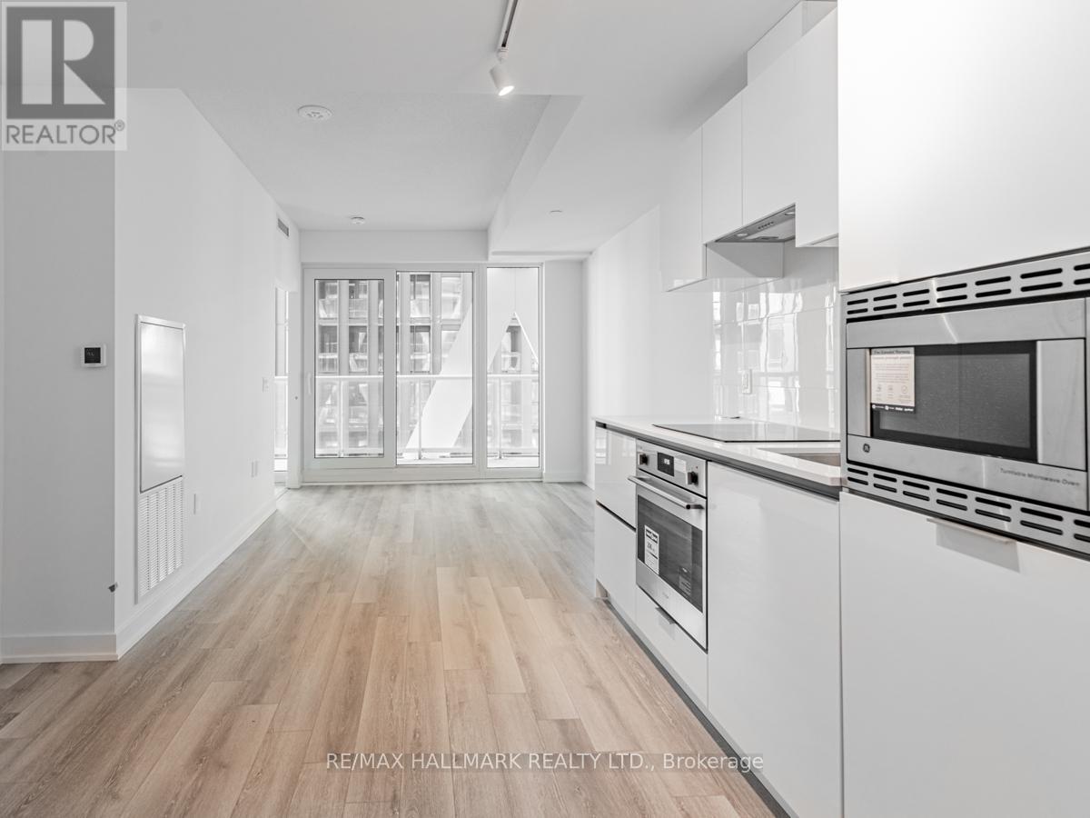 2411 - 230 Simcoe Street, Toronto, Ontario  M5T 0E2 - Photo 7 - C12143735