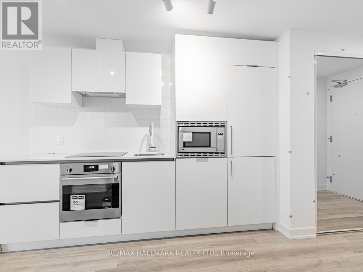 2411 - 230 Simcoe Street, Toronto, Ontario  M5T 0E2 - Photo 9 - C12143735