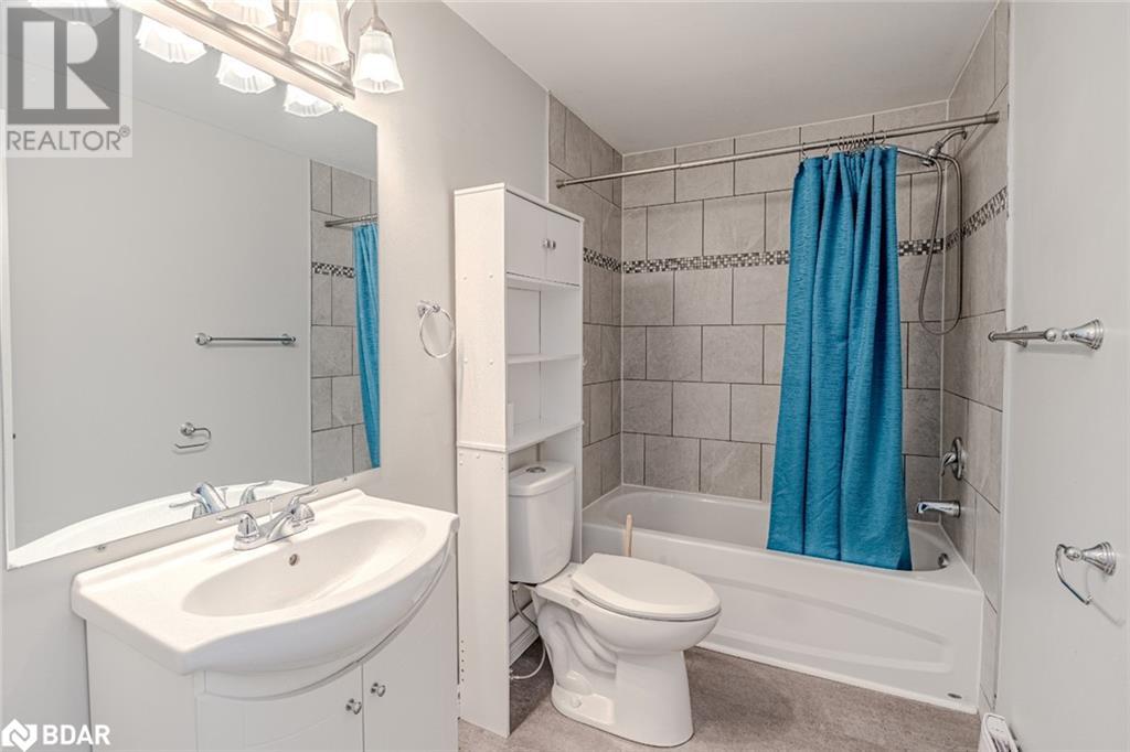 39 Laurie Crescent Unit# 1, Barrie, Ontario  L4M 6C7 - Photo 8 - 40739529