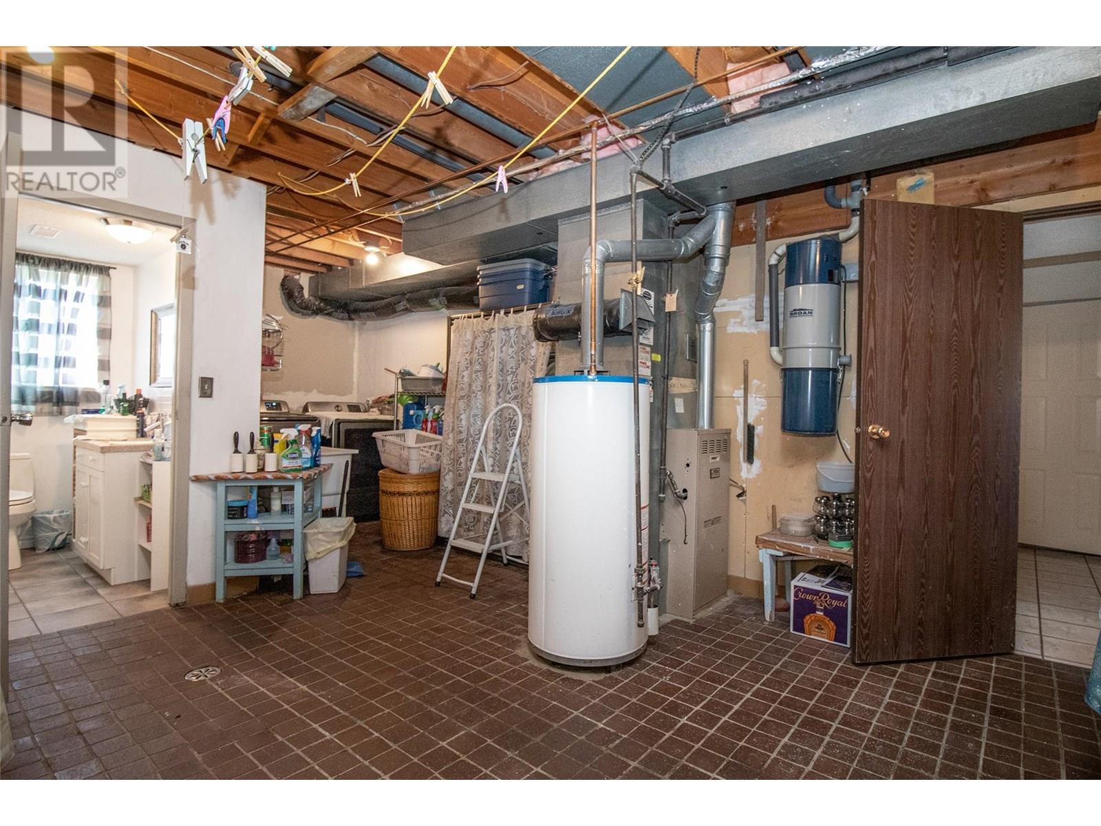 532 O'keefe Court, Kelowna, British Columbia  V1X 6B1 - Photo 35 - 10351542