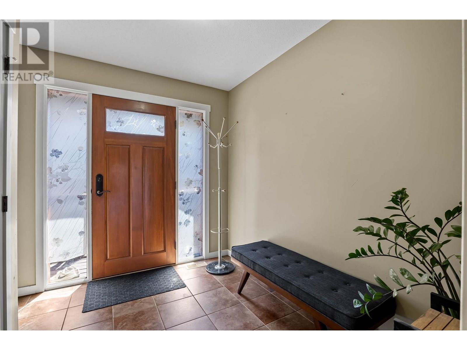 2361 Tranquille Road Unit# 3, Kamloops, British Columbia  V2B 0B3 - Photo 4 - 10351147