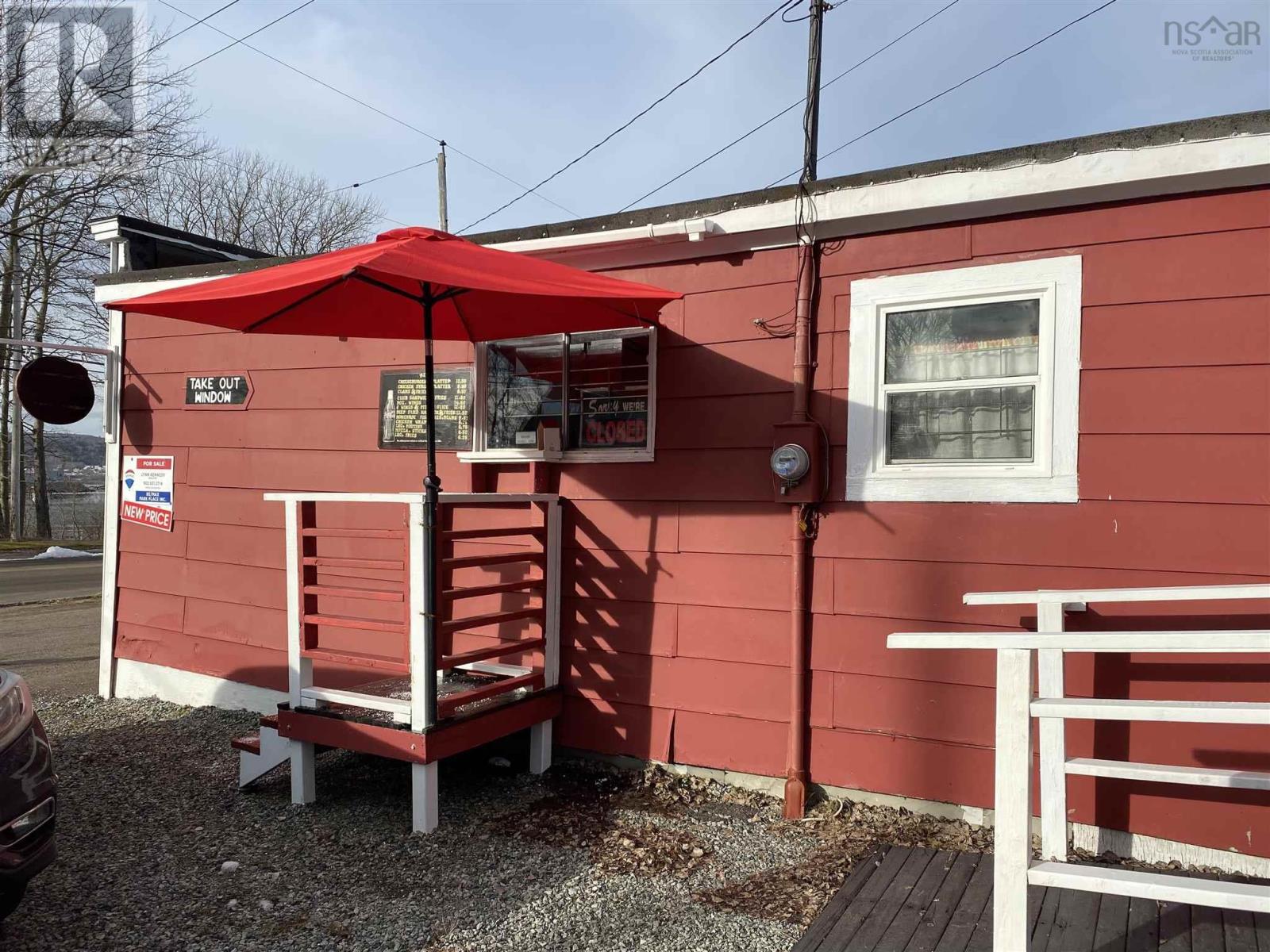 510 Granville Street, Port Hawkesbury, Nova Scotia  B9A 2M9 - Photo 3 - 202406018
