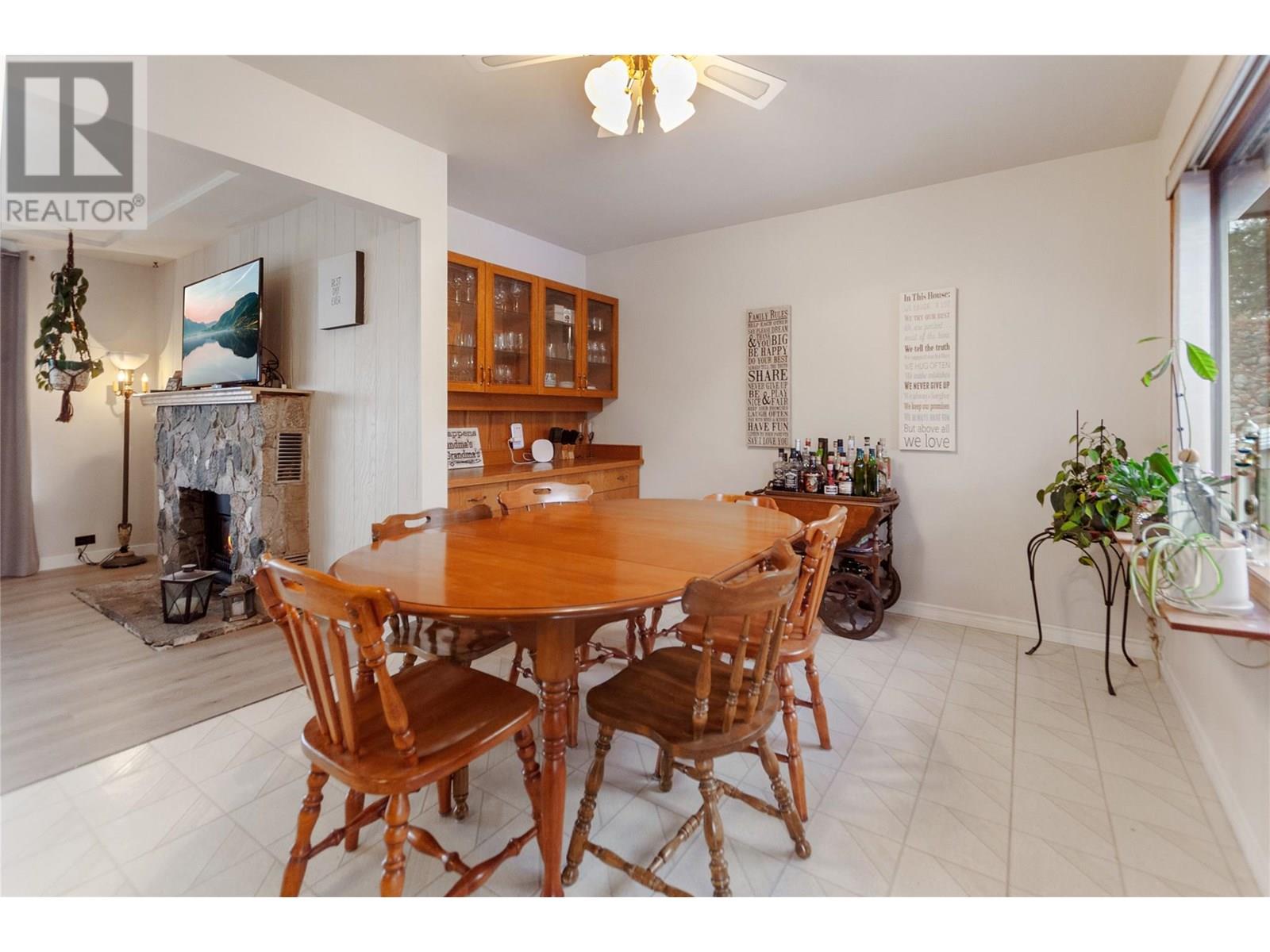 903 Newton Drive, Penticton, British Columbia  V2A 8Z4 - Photo 10 - 10340006