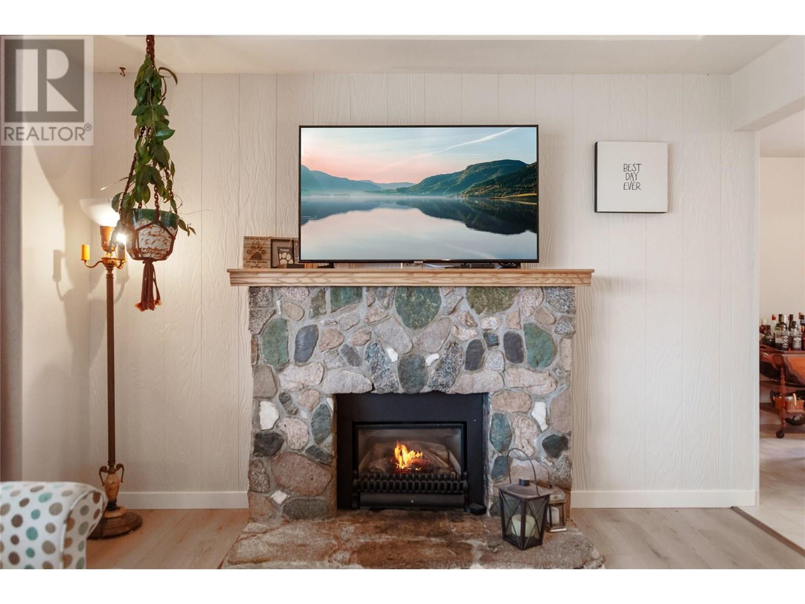 903 Newton Drive, Penticton, British Columbia  V2A 8Z4 - Photo 11 - 10340006