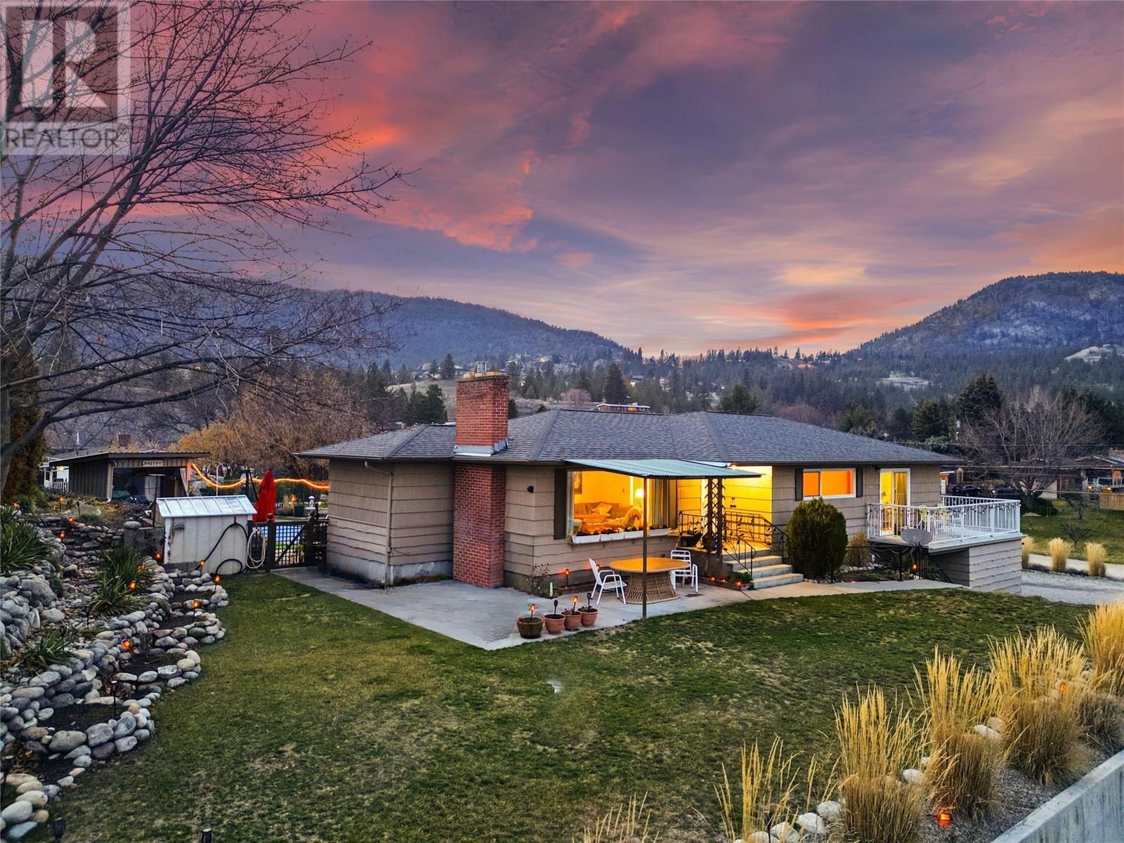 903 Newton Drive, Penticton, British Columbia