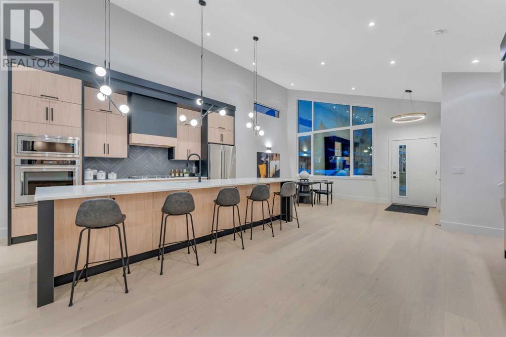 4807 Claret Street Nw, Calgary, Alberta  T2L 1B9 - Photo 6 - A2195317
