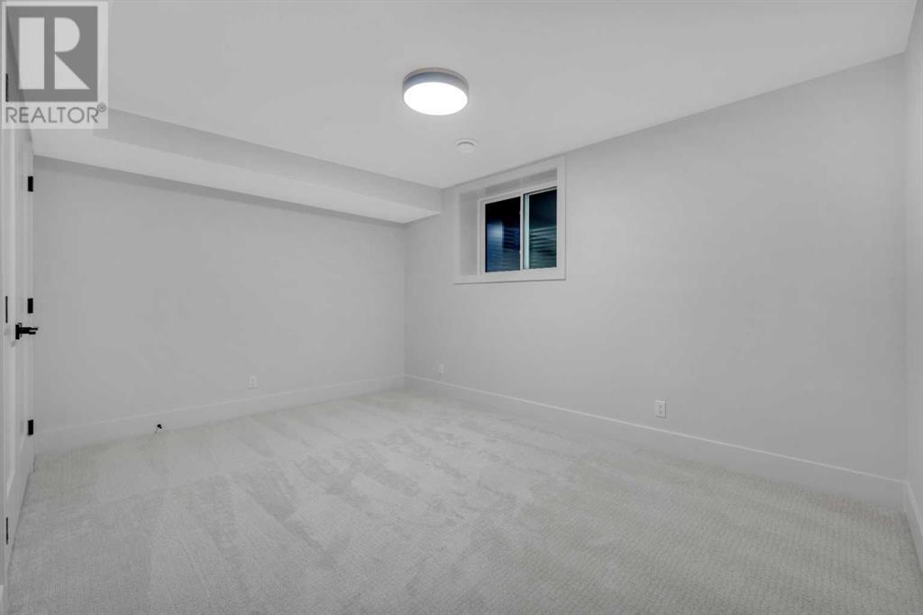 4807 Claret Street Nw, Calgary, Alberta  T2L 1B9 - Photo 34 - A2195317