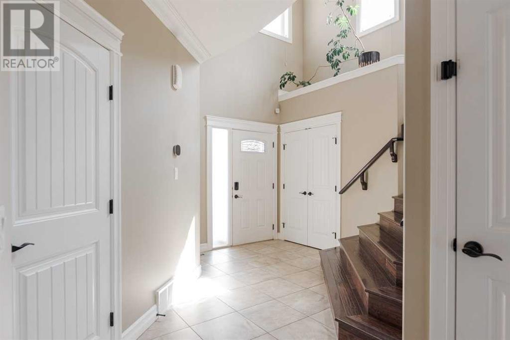 Property at 689 Heritage Drive image 3