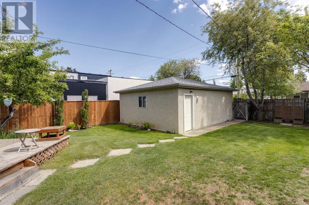 2009 22 Avenue Nw, Calgary, Alberta  T2M 1S1 - Photo 32 - A2225914